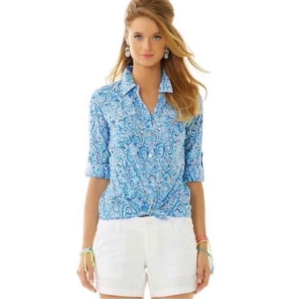 Lily Pulitzer Cruiser Blue Chasing Tail Button Up. Size 2